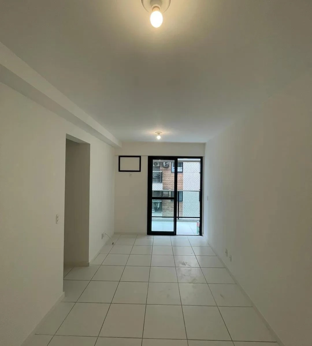 69 m² apartment with 3 bedrooms and 1 en-suite bath — photo 4