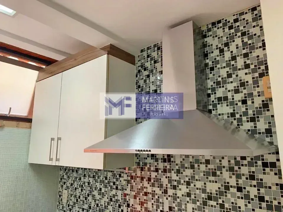 Furnished home with pool and shared BBQ area — photo 13