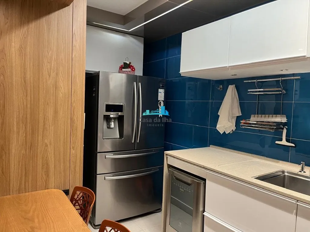Apartamento semimobiliado com 3 dormitórios e 3 banheiros — photo 9