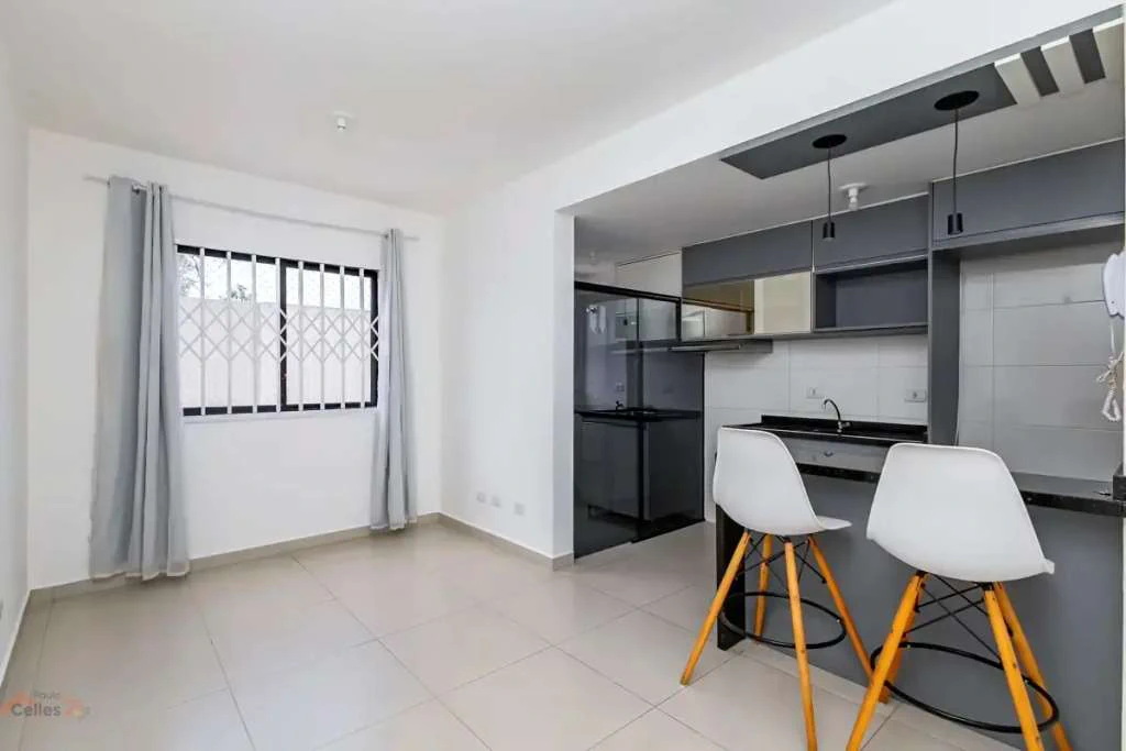 Ground-floor 1-bedroom apartment with an open kitchen — photo 5