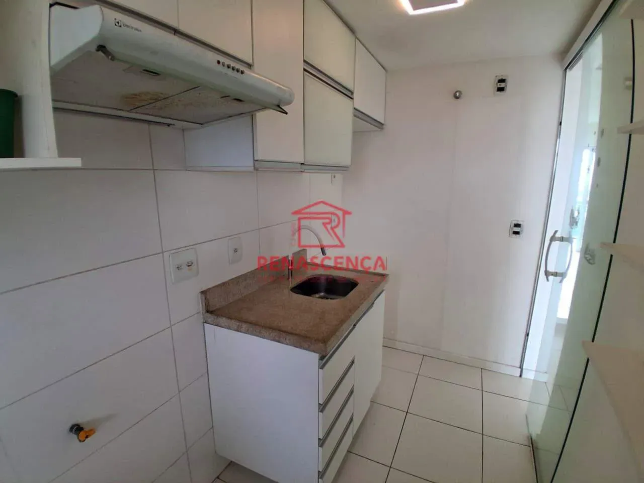 Квартира з 2 спальнями та балконом — photo 23