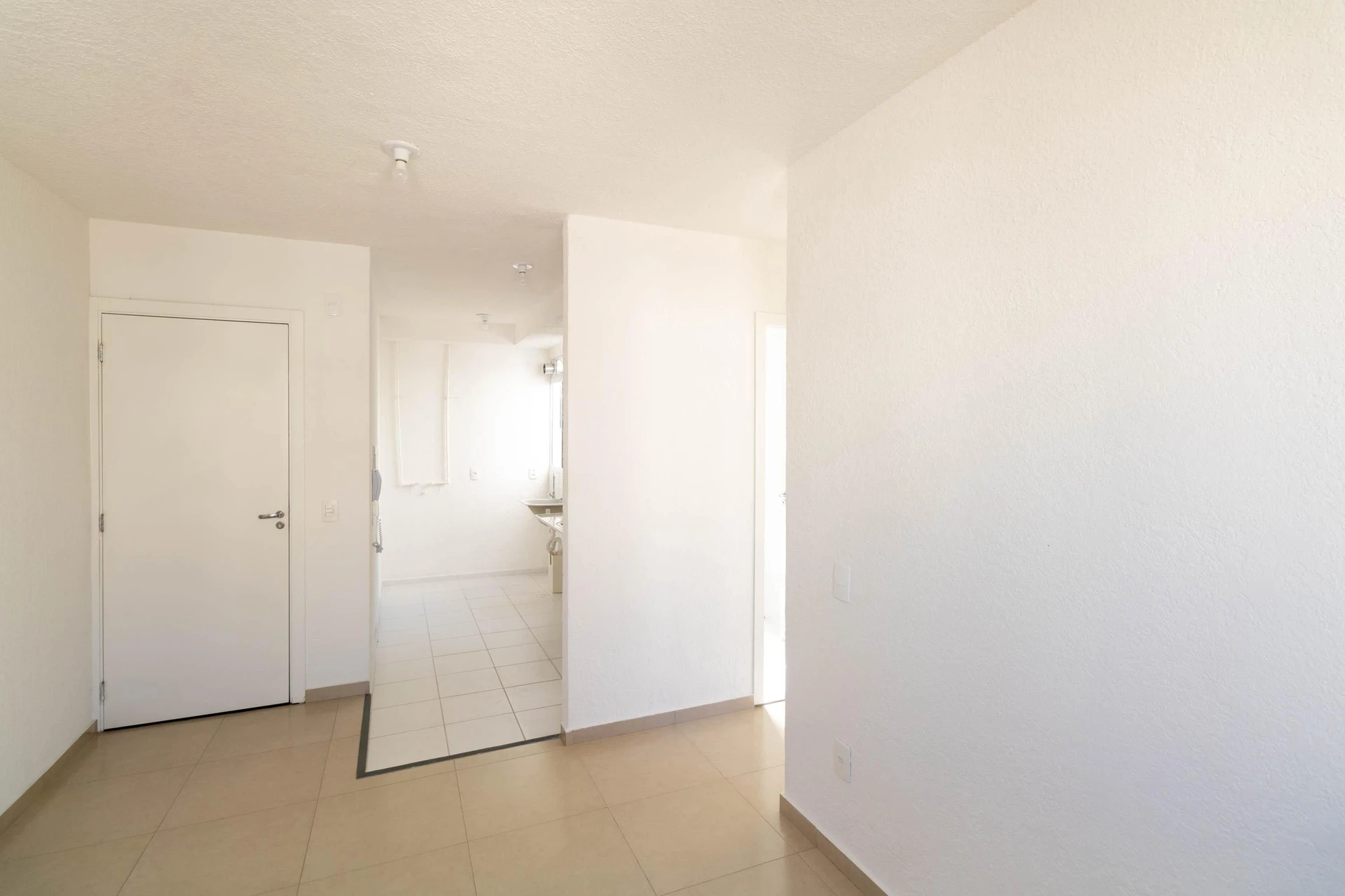 Apartamento com cozinha separada, 2 quartos e 1 vaga — photo 31