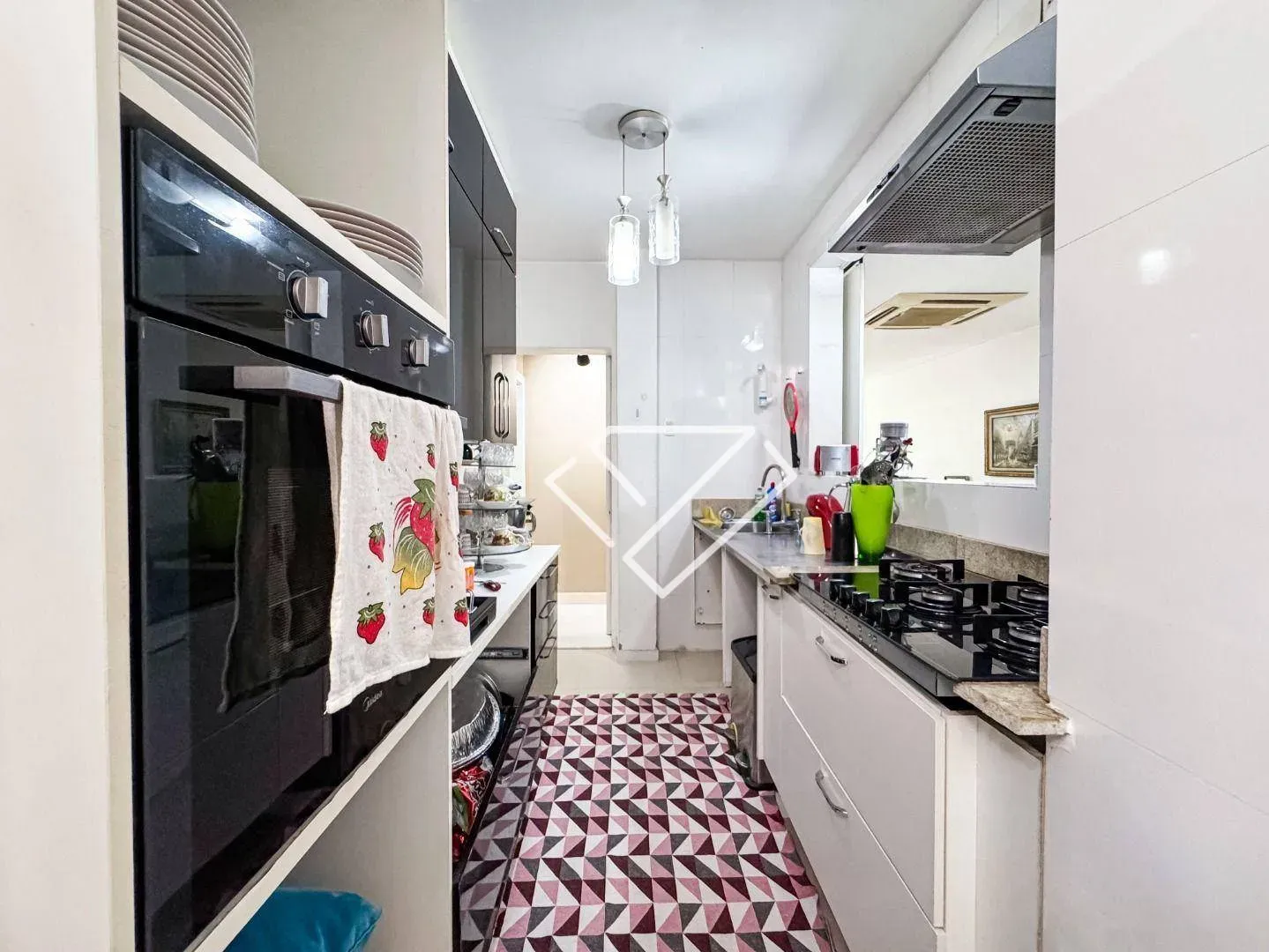 Furnished apartment, 108 m², with a washing machine — photo 10