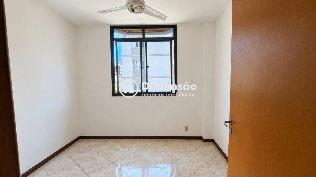 3-bedroom apartment with a home office — photo 8