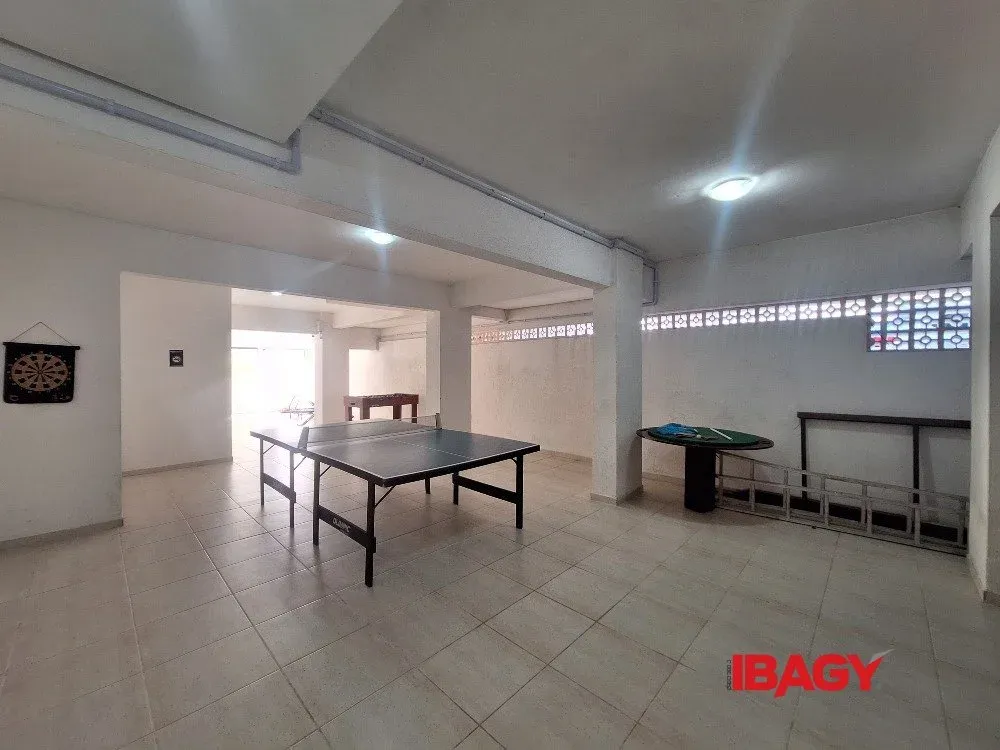 Квартира с 3 спальнями, 102 м², 1 ванная и 2 места — photo 46