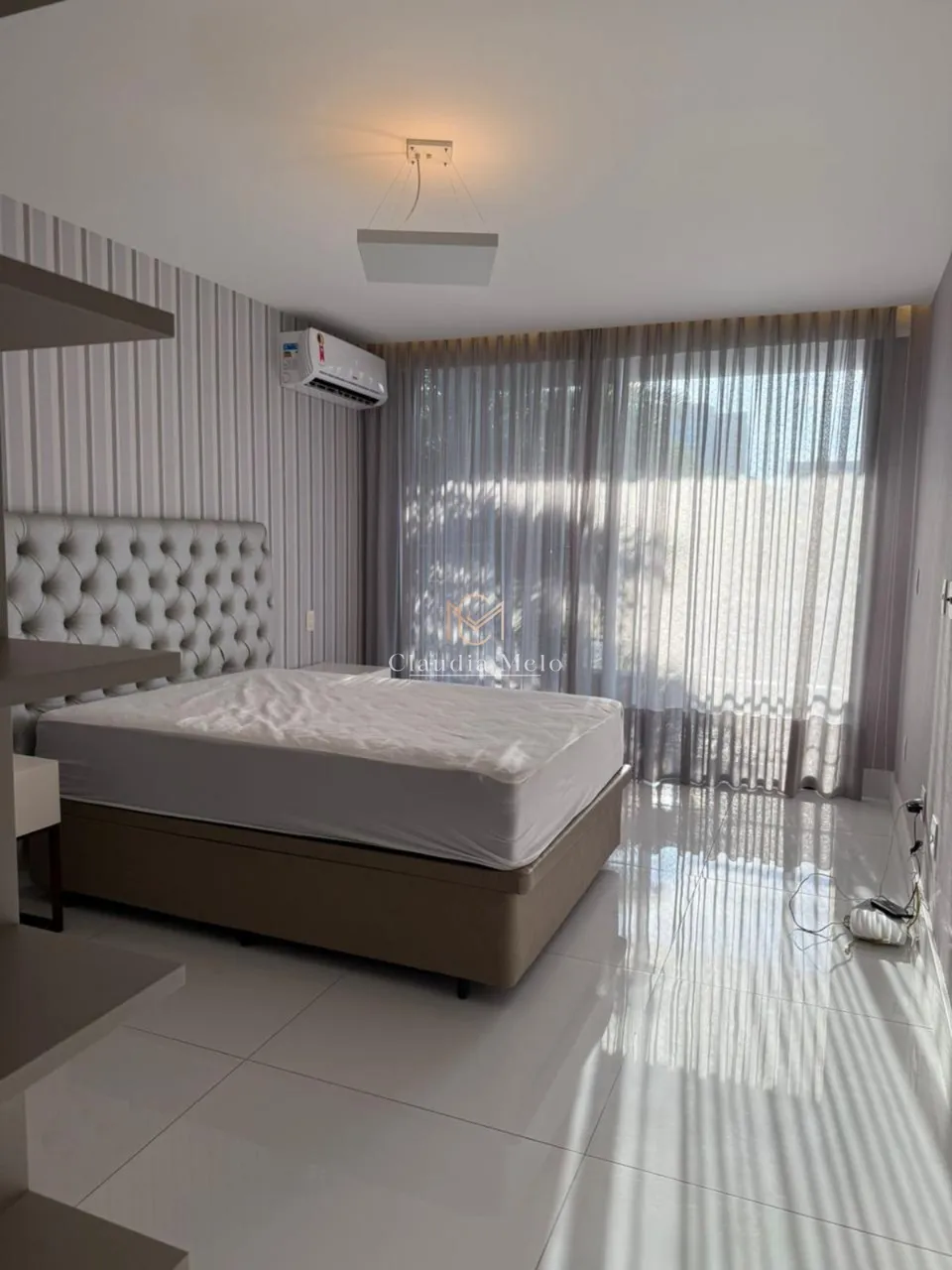 House 980 m² with 4 en-suite bedrooms and gas kitchen — photo 30