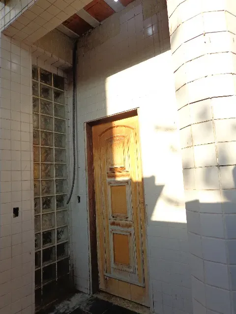 House with 3 bedrooms and 2 bathrooms, 3 parking spaces — photo 19