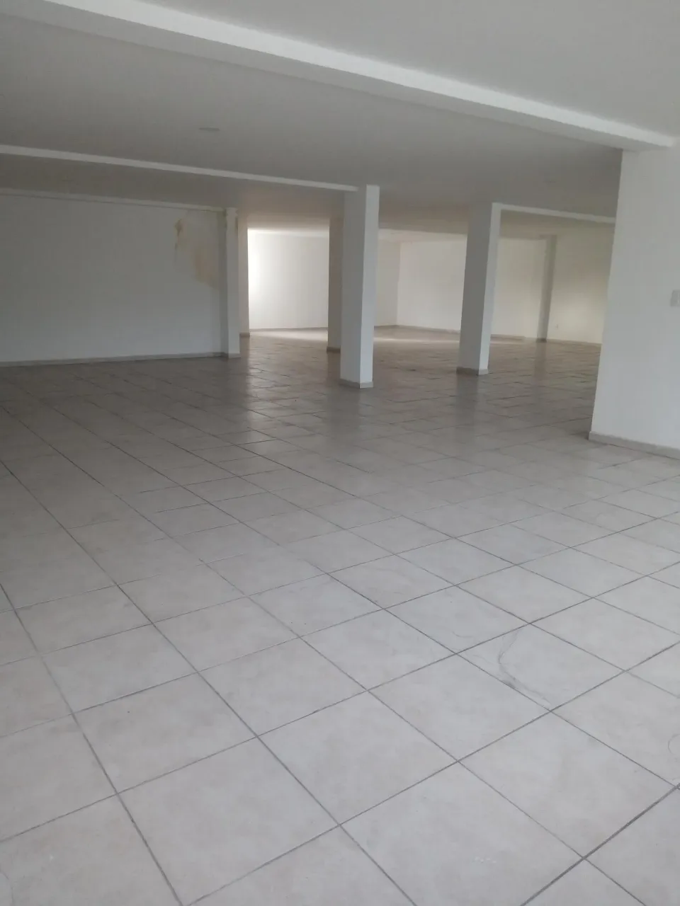 Casa sem mobília com 3 dormitórios e 4 banheiros — photo 5