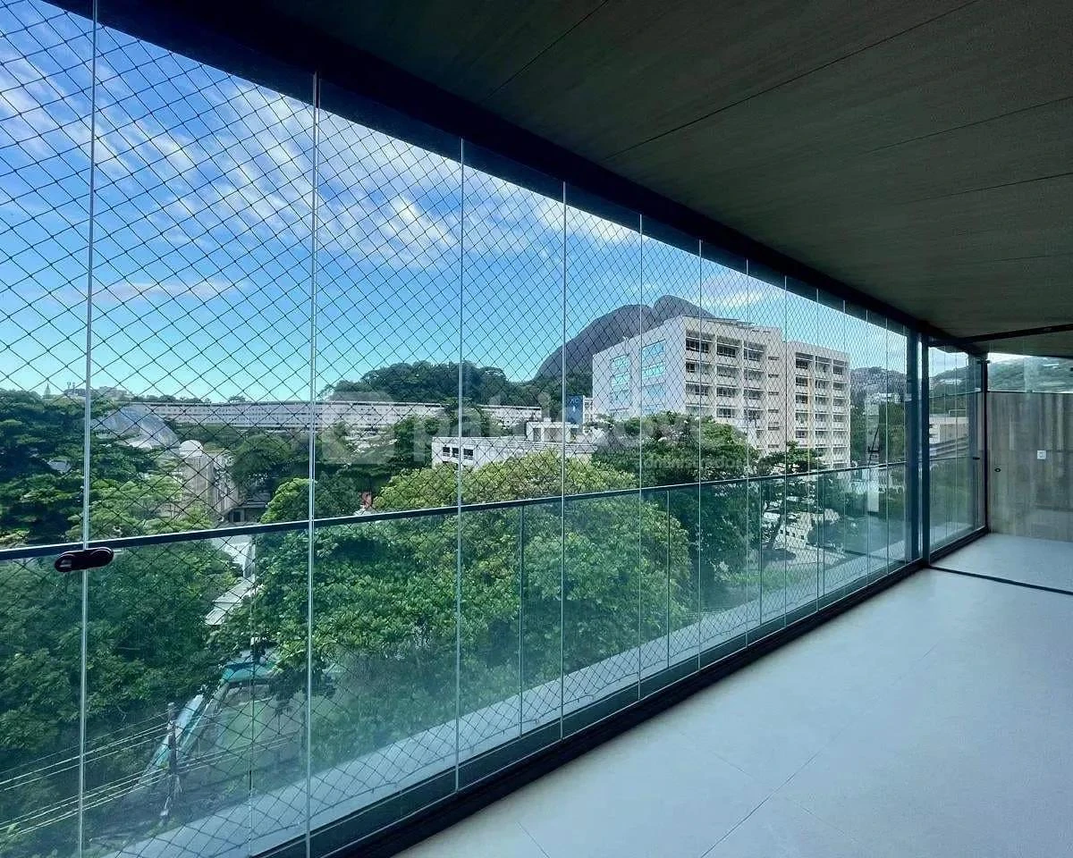 Apartment, 197 m², with a grill on the balcony — photo 13