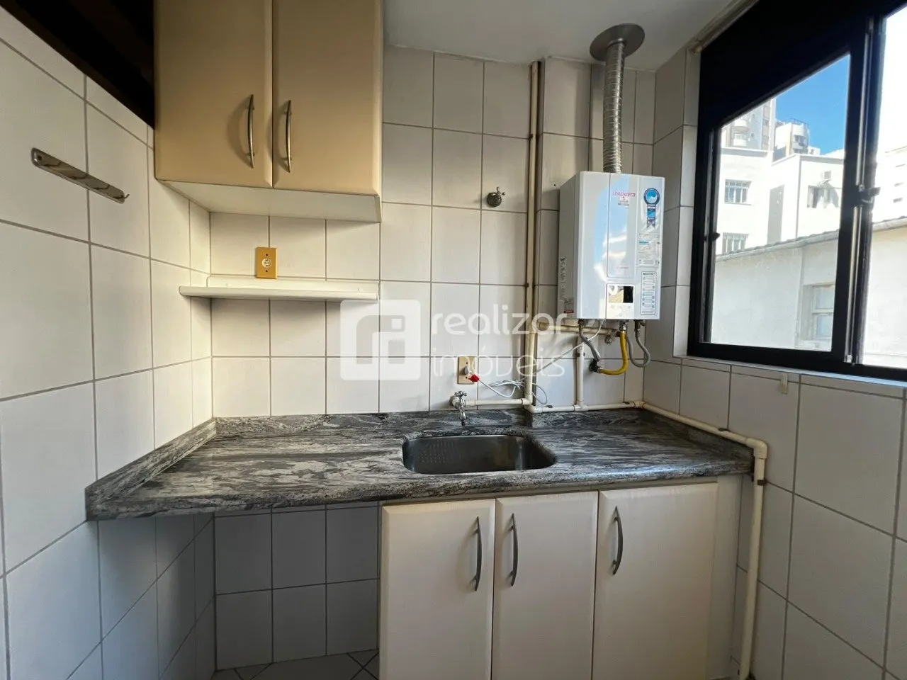 3-bedroom apartment with a home office in Florianópolis — photo 8