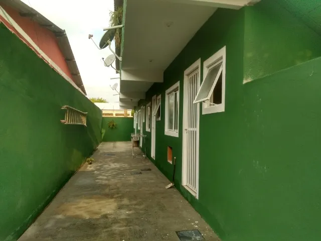 Unfurnished studio kitnet with gas water heater and 1 bath — photo 9