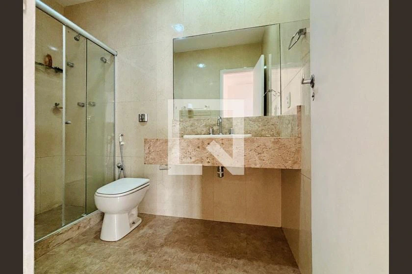 Unfurnished 3-bedroom apartment with gas kitchen — photo 21