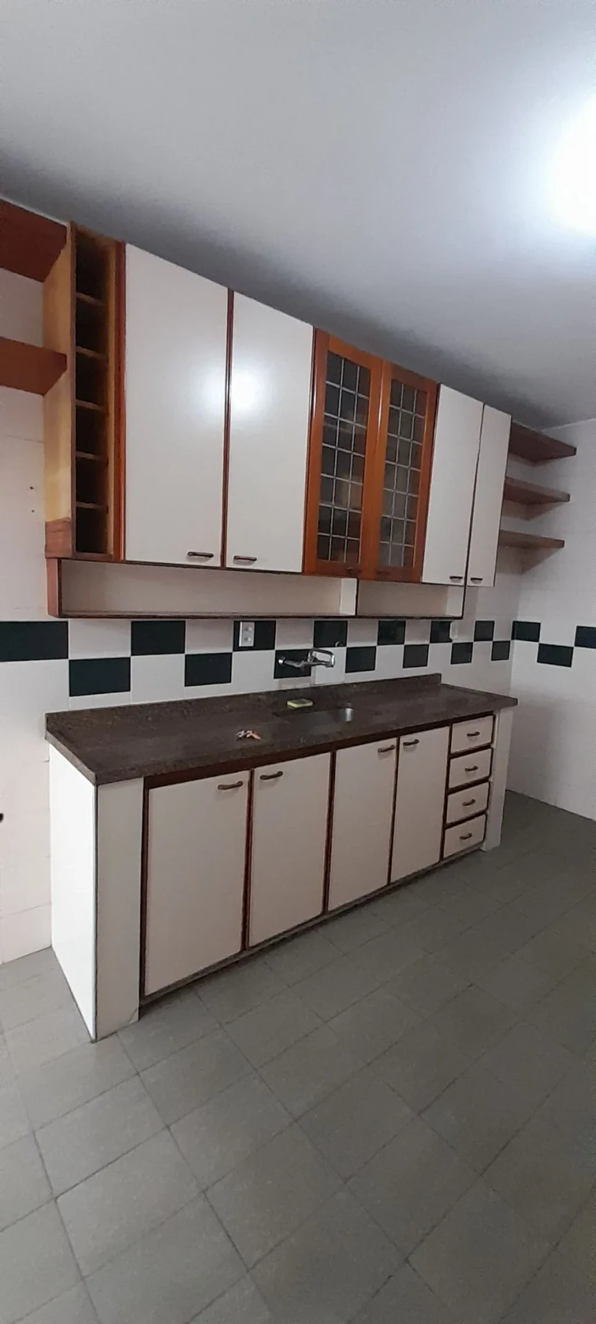 3-bedroom apartment, 1 with its own bathroom, 116 m² — photo 4