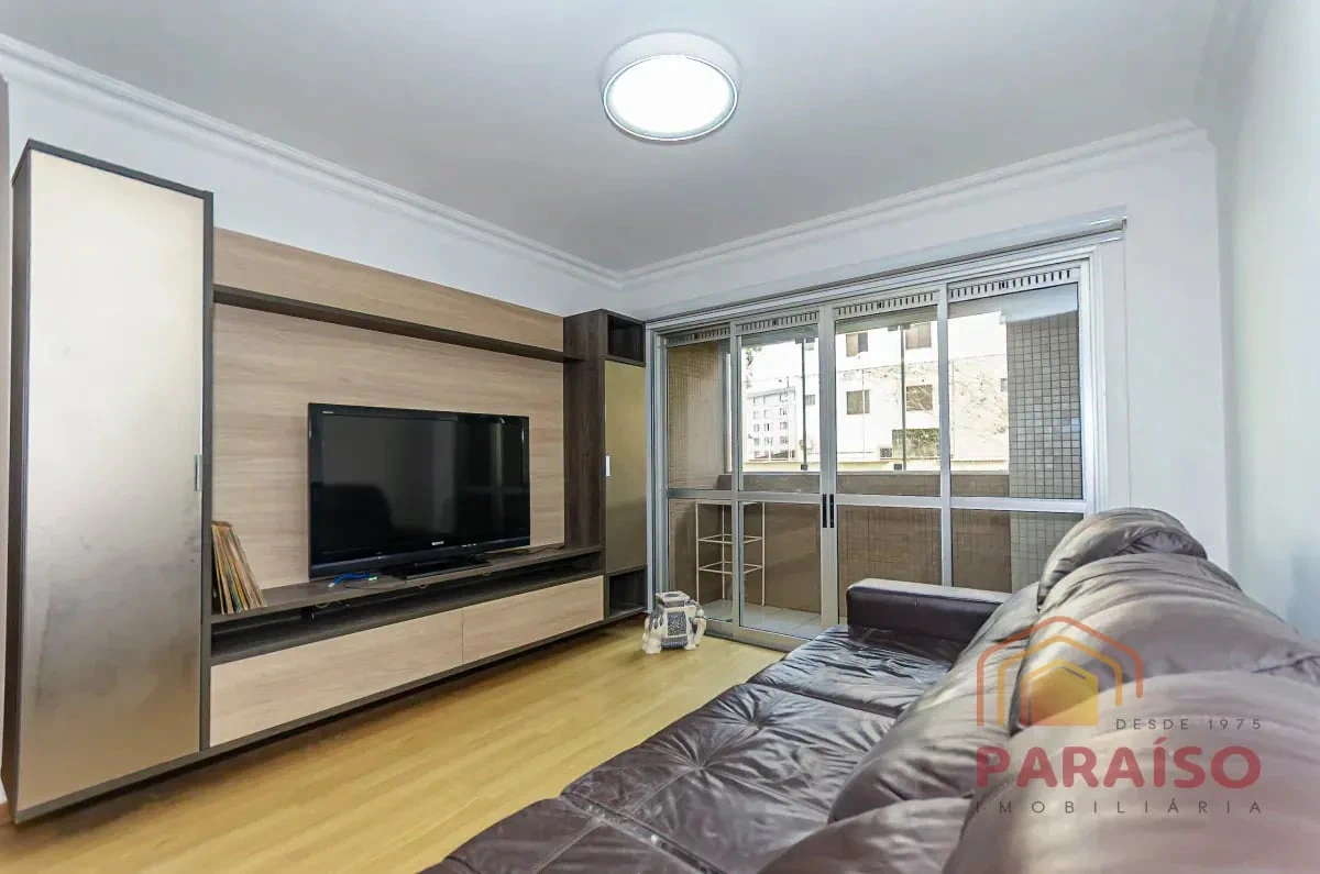 Меблированная квартира с 3 спальнями и 114 м²