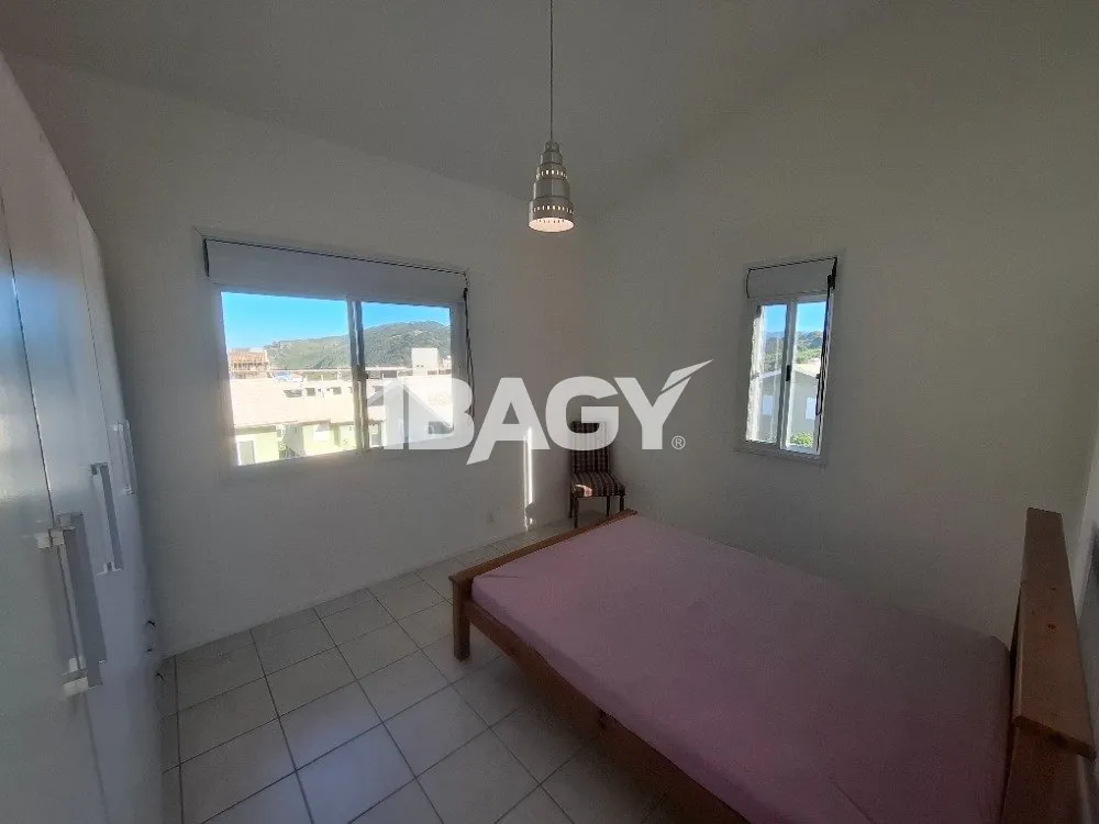 House with 3 bedrooms and 246 m², open-plan kitchen — photo 19