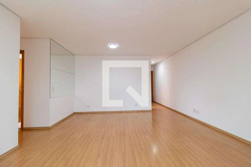 Apartamento de 3 quartos com cozinha integrada e sacada — photo 3