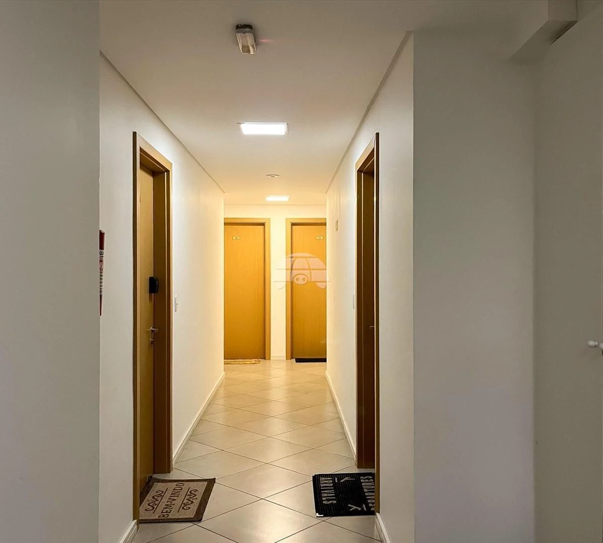 One-bedroom apartment with a dryer — photo 5