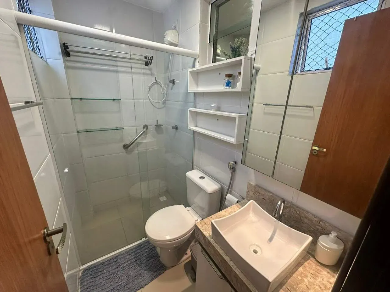 50 m² furnished apartment with 2 bedrooms and 1 parking spot — photo 12