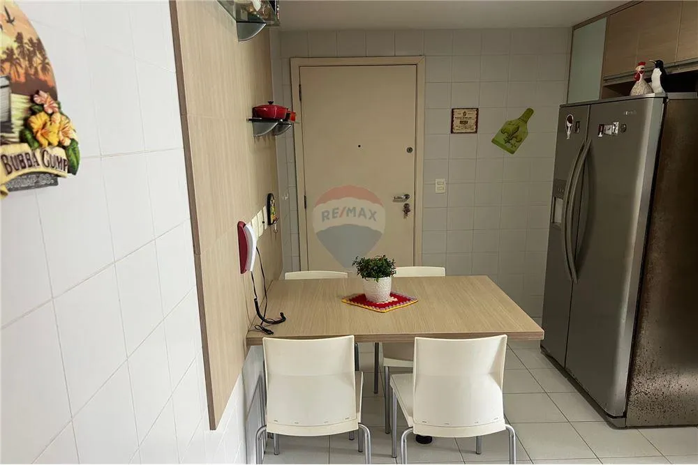 Apartamento 218 m² com 4 quartos e varanda com churrasqueira — photo 32