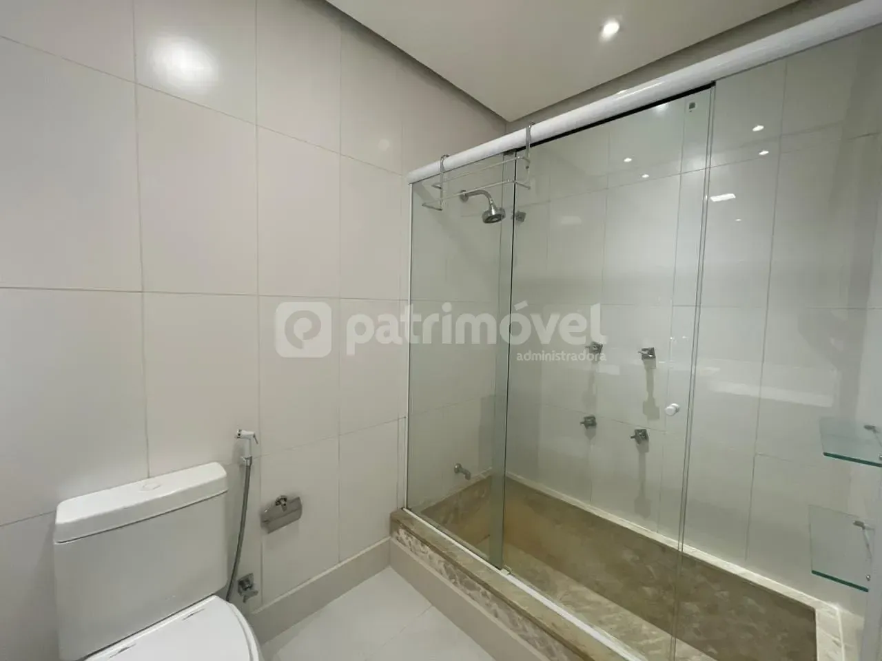 4-bedroom apartment with pool and 3 parking spaces — photo 20