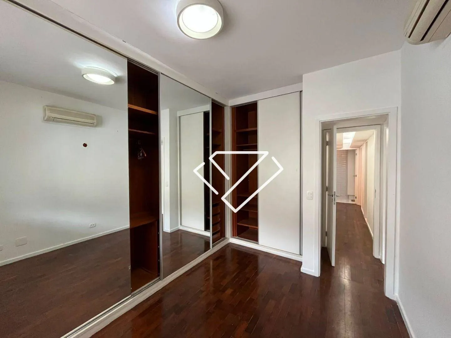 Apartment, 140 m², with a mountain view — photo 10