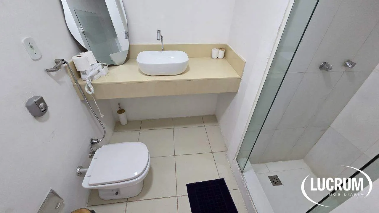 3-bedroom apartment with a washing machine — photo 17