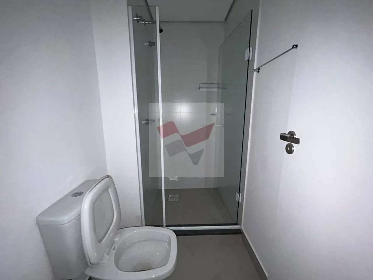 Apartment on the 14th floor with a washing machine — photo 17