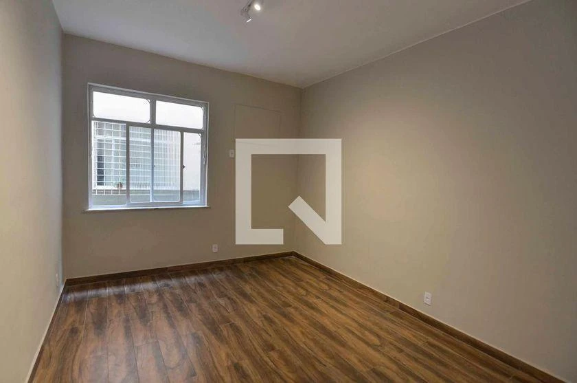 One-bedroom apartment with a home office — photo 3