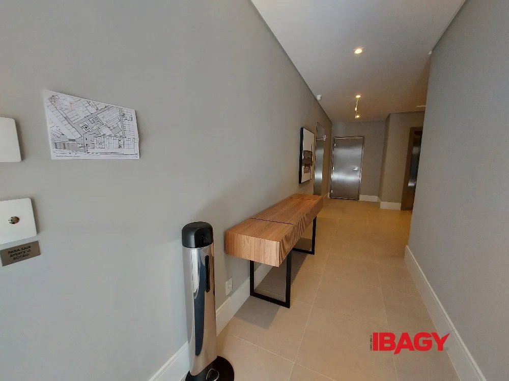 Apartamento de 2 dormitorios con balcón y parrilla — photo 30