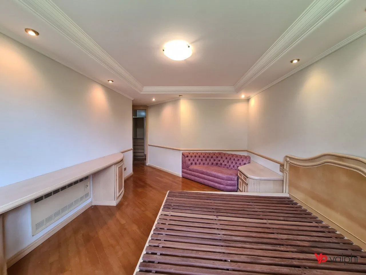 Condo house with 3 en-suite bedrooms and private garden — photo 61