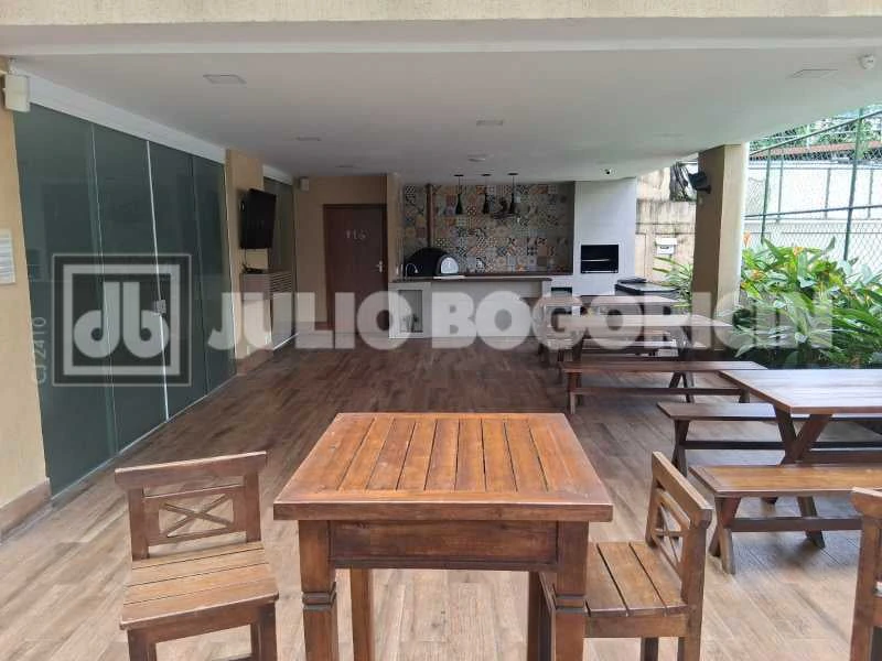 3-bedroom apartment with private balcony and BBQ — photo 27