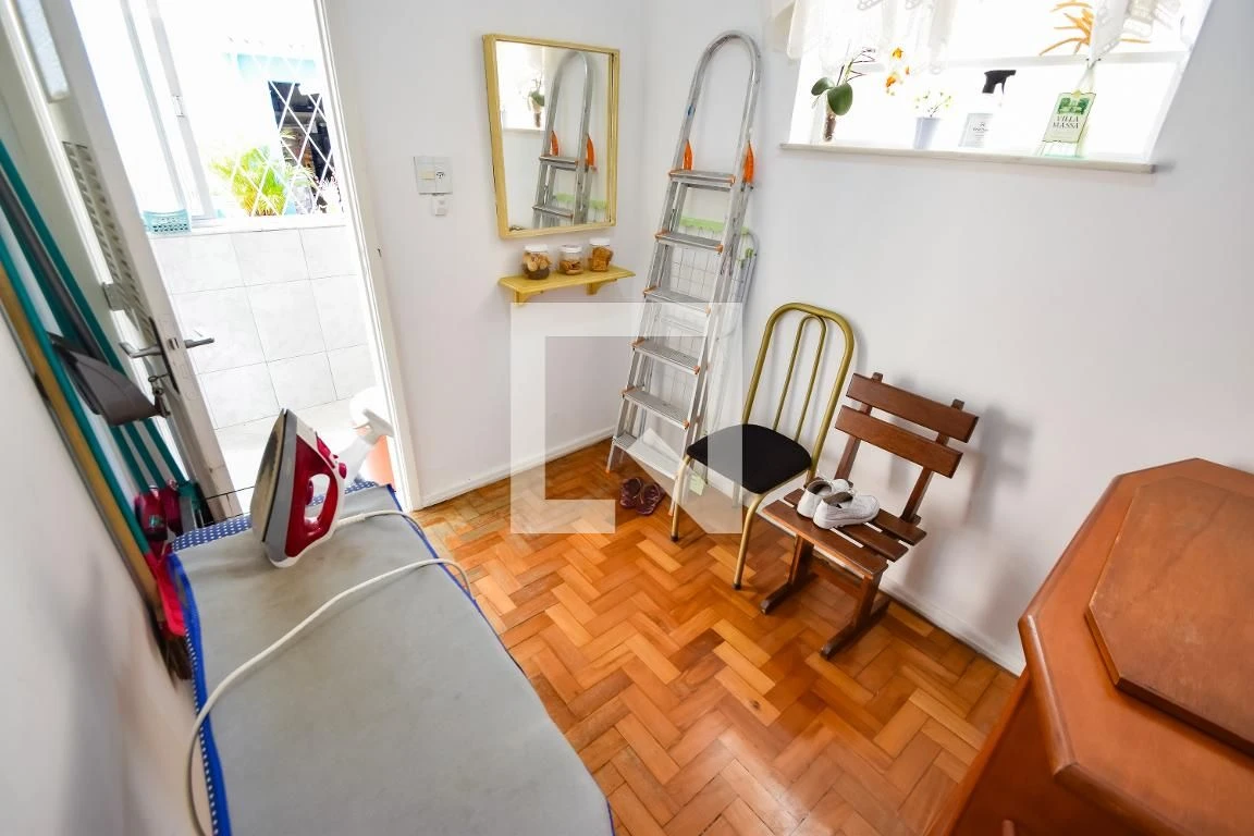 Casa mobiliada com 6 quartos e 3 suítes com jardim e BBQ — photo 26