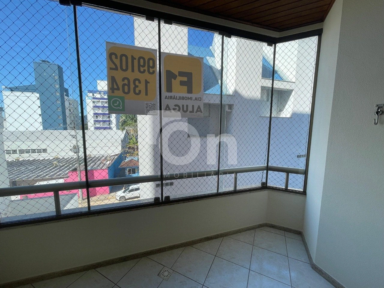 2-bedroom apartment with a home office in Florianópolis — photo 21