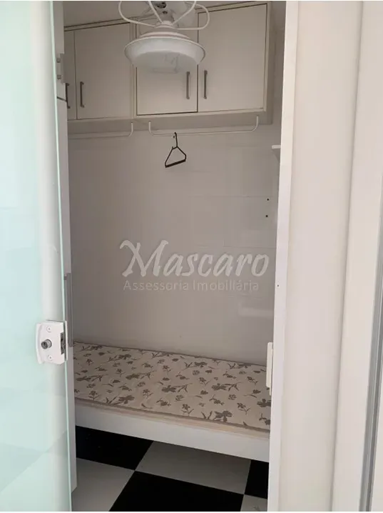 Apartment on the 15th floor with a home office — photo 13
