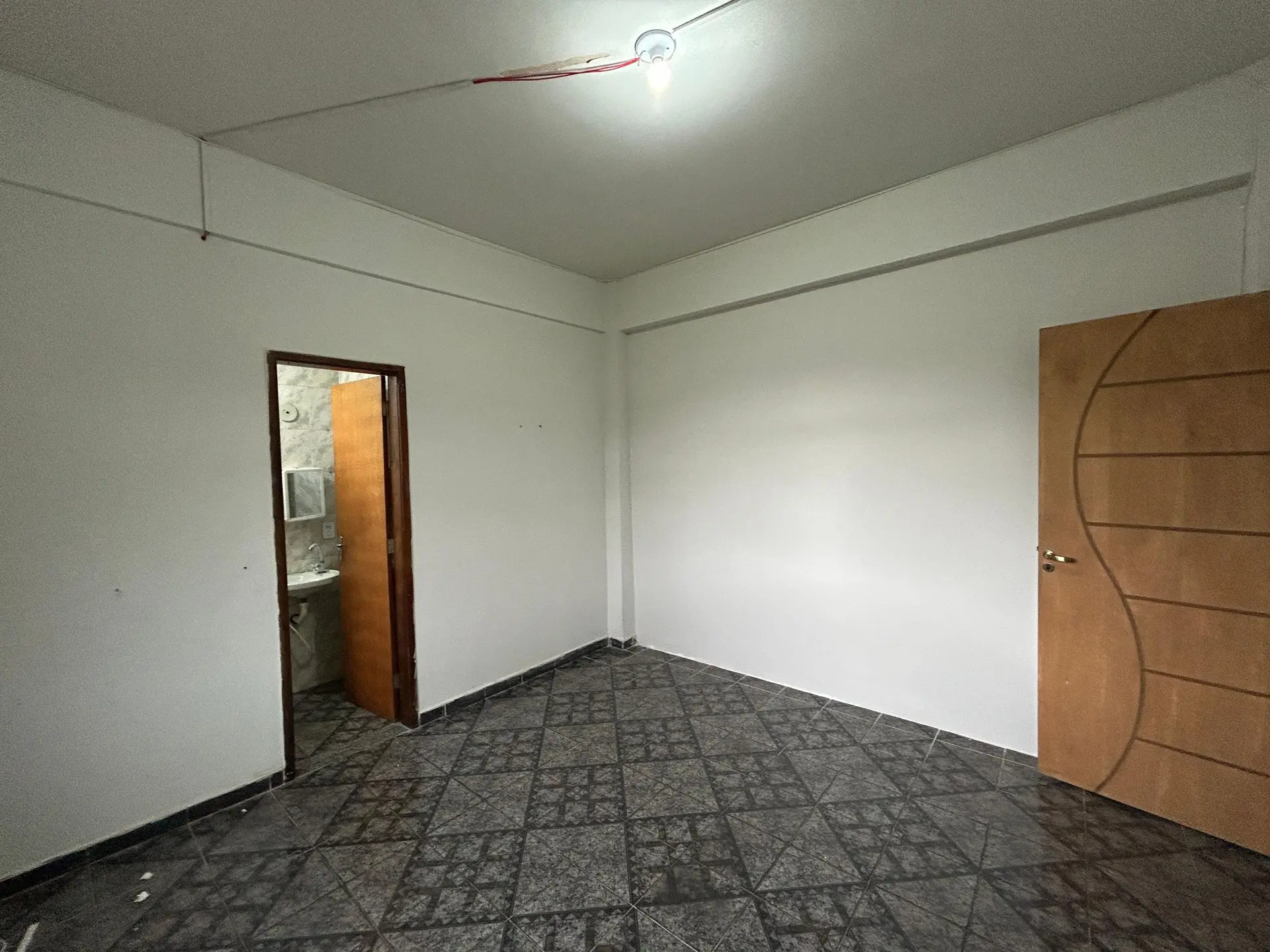 2-bedroom apartment, 1 with its own bathroom, 80 m² — photo 33