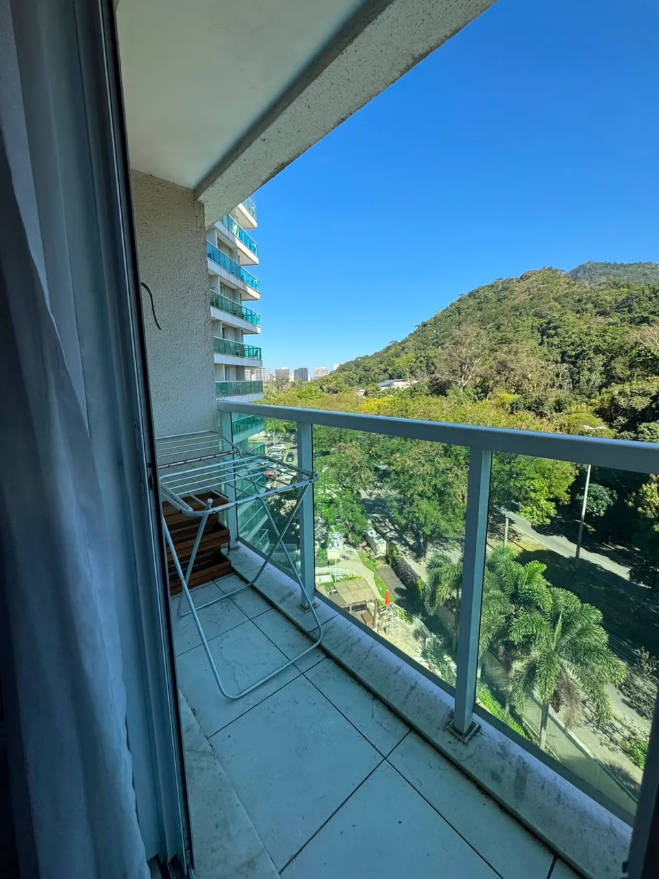Apartamento de 1 quarto com varanda e 1 vaga — photo 5