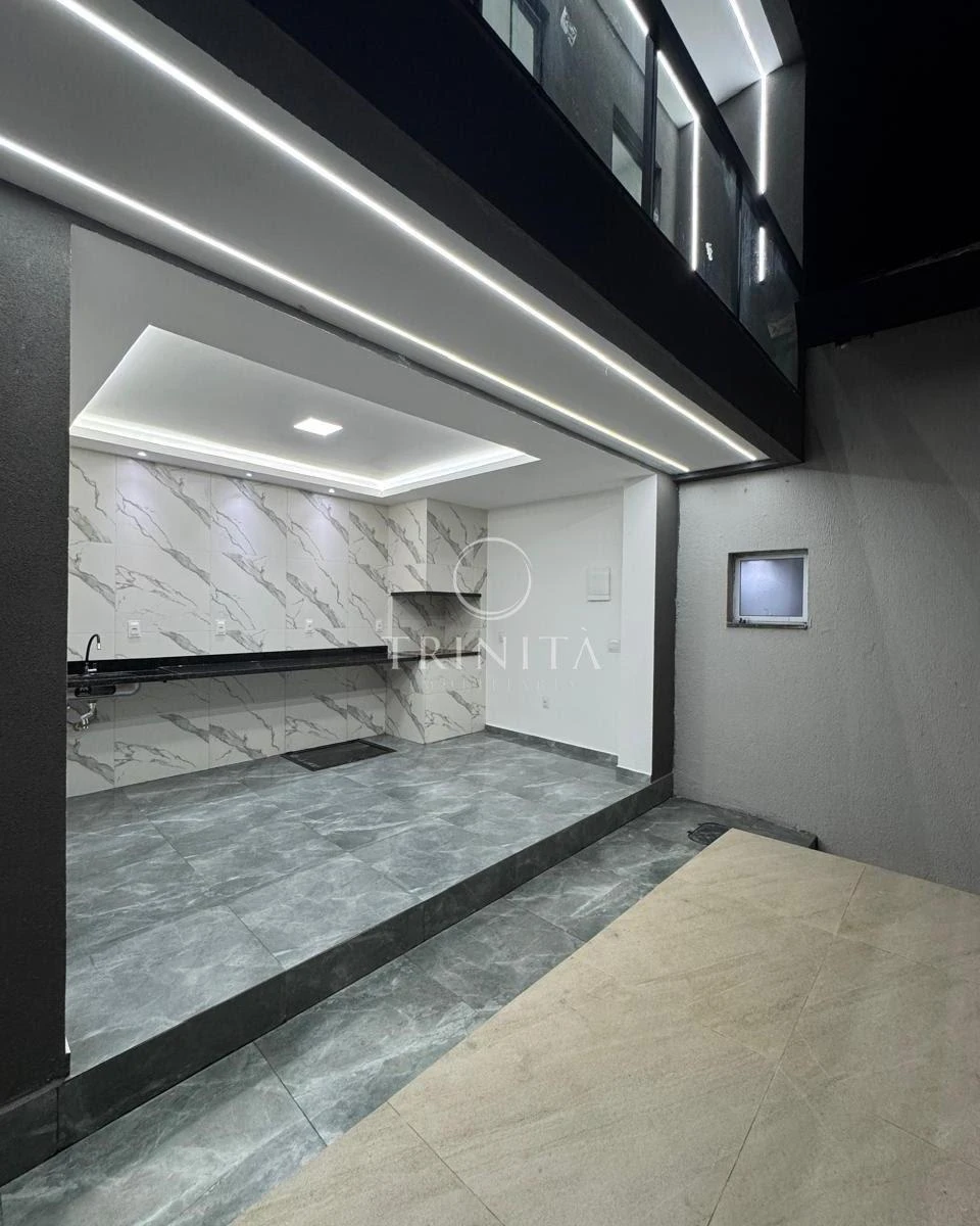 6-bedroom house, 3 with their own bathrooms, 350 m² — photo 8
