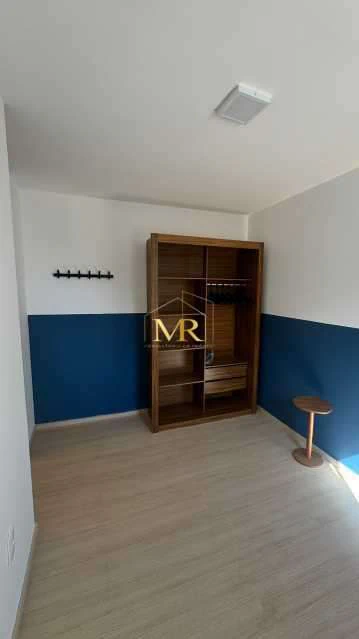 Furnished apartment with 2 bedrooms and open-plan kitchen — photo 8