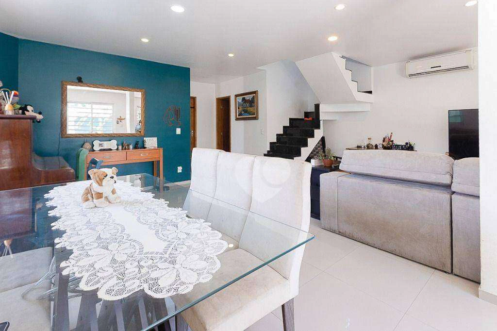 Furnished triplex house with 4 bedrooms and 370 m² — photo 4