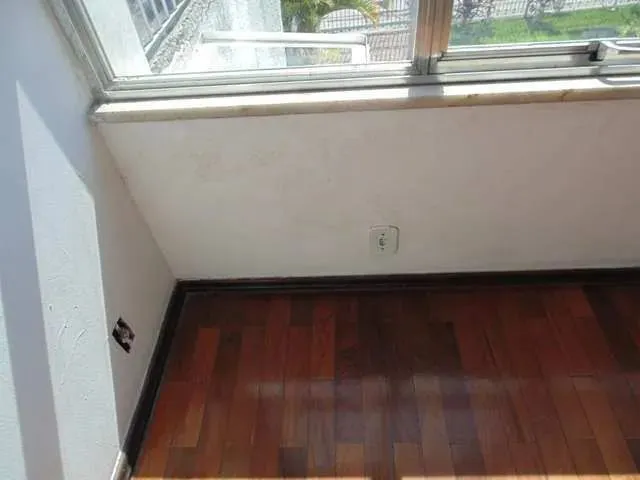 Apartment with a closed-off kitchen and 3 bedrooms — photo 7