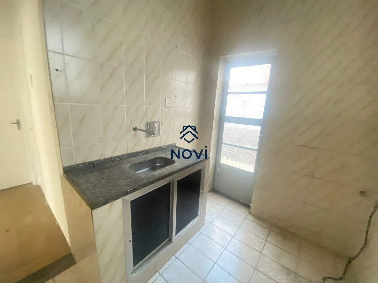 Casa de 2 dormitorios y 1 baño, sin aparcamiento — photo 2