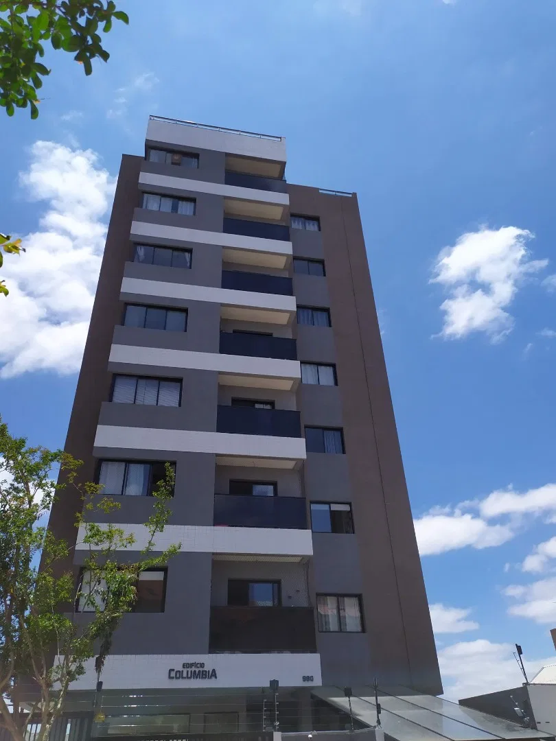Departamento con piso de madera o laminado en Curitiba — photo 10