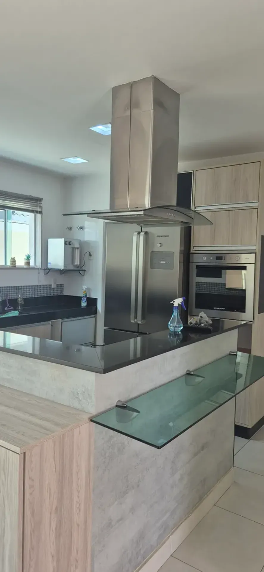 Furnished triplex house with 5 bedrooms and 300 m² — photo 28