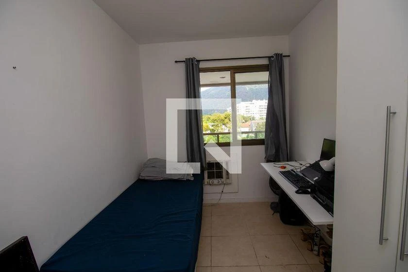 2-bedroom apartment with a mountain view in Rio de Janeiro — photo 40