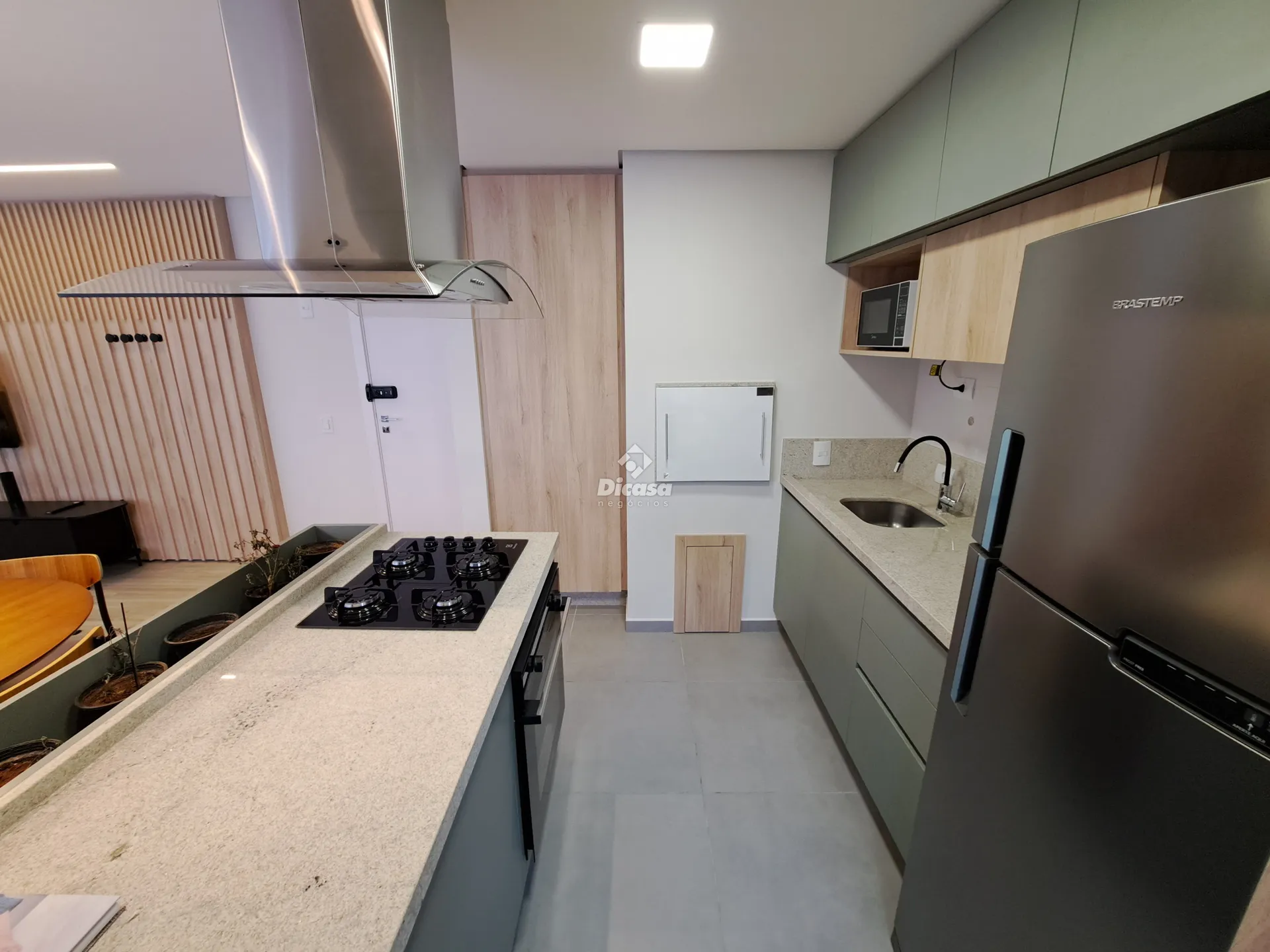 Glass-enclosed balcony in a 2-bedroom apartment, 68 m² — photo 14