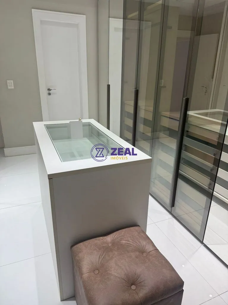 Furnished house with 4 suites and an integrated kitchen 380 m² — photo 44