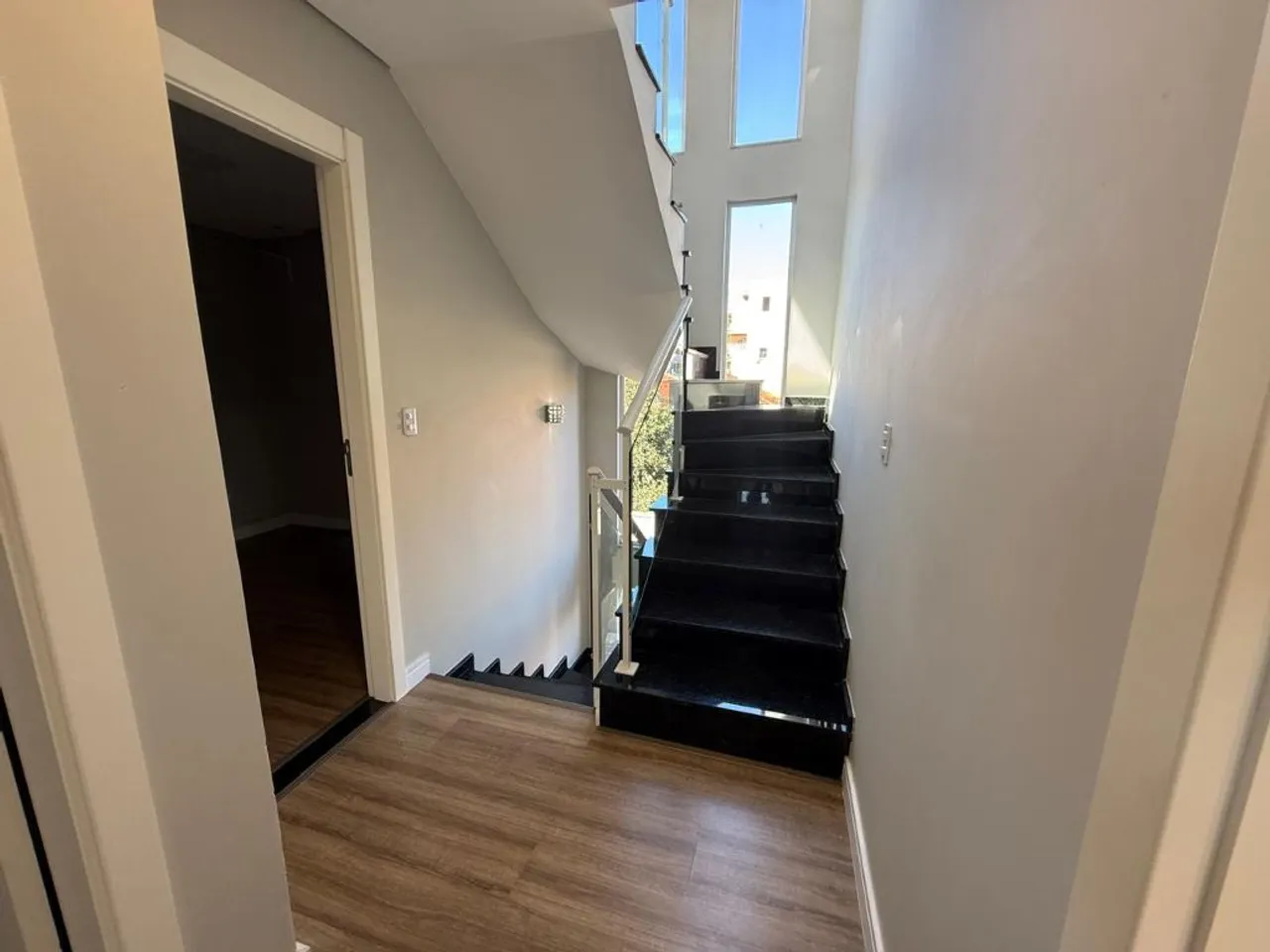 Rental house with 3 bedrooms and 2 parking spots — photo 8