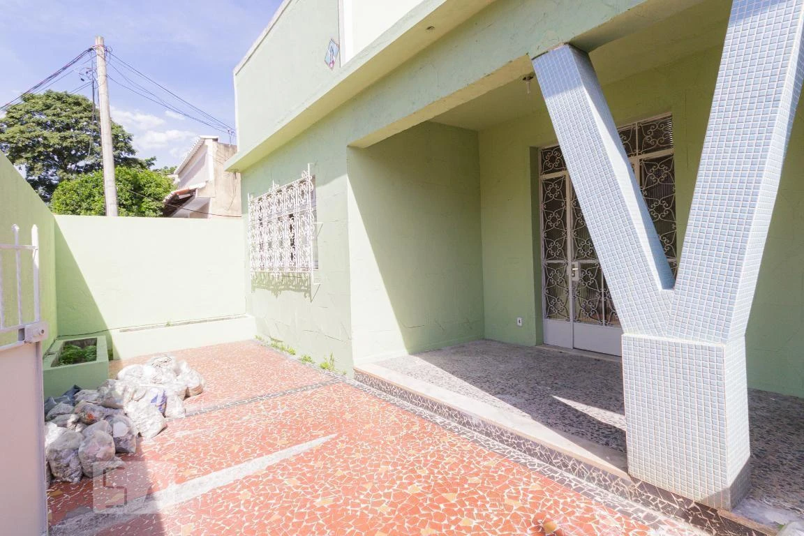 House, 200 m², with a grill on the balcony — photo 29