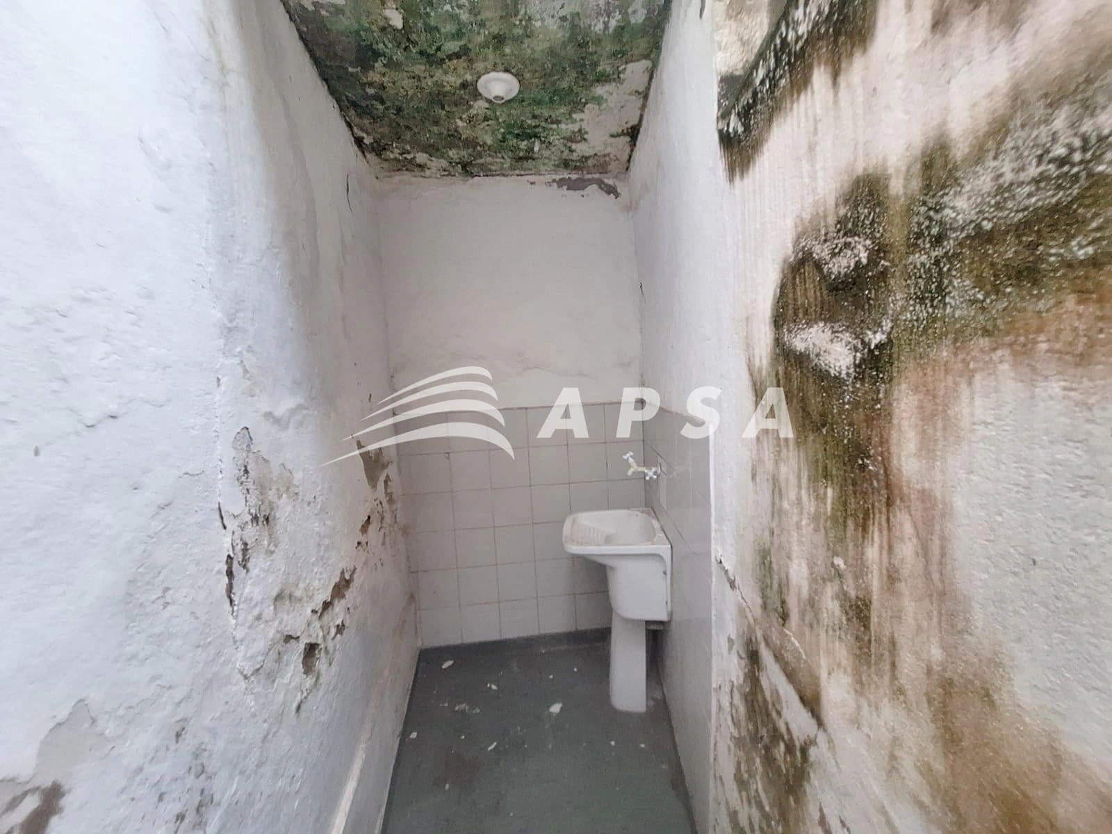 Unfurnished 50 m² courtyard house with 2 connected rooms — photo 15