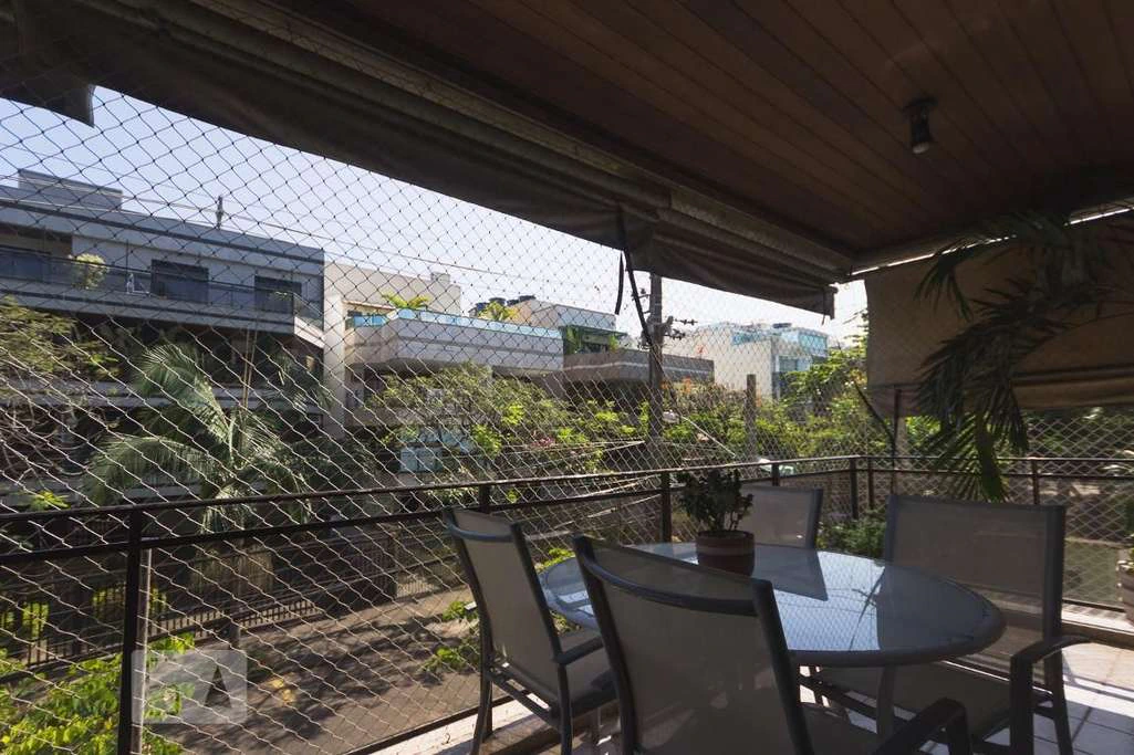 142 m² apartment with 3 bedrooms and 2 parking spaces — photo 4